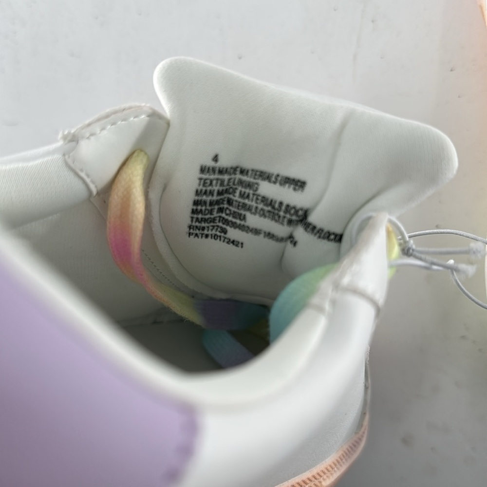 Art Class Girls White Sneaker With Glitter Star Accent - Picture 8 of 8